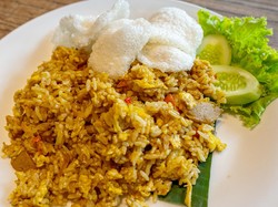 Resep Nasi Goreng Abang-abang yang Gurih Wangi Bumbunya