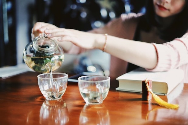 Tips Terlihat Percaya Diri dan Penuh Kepedulian/Foto: Unsplash.com/Raychan