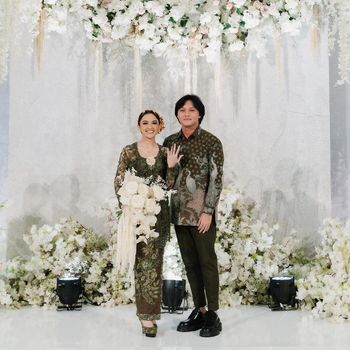 7 Foto Lamaran Rizky Febian dan Mahalini yang Bernuansa Hijau Army