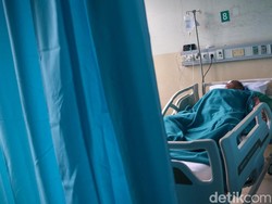 Korban Bus Masuk Jurang di Guci Dipindahkan ke 2 RS Tangsel