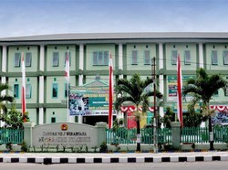 Pendaftaran IIK Pelamonia Makassar 2023: Jadwal, Syarat, dan Jalur Penerimaan