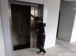 Lift di Gedung Creative Center Tasikmalaya Diduga Bekas