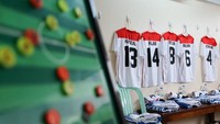 Kursi itu disorot warganet dan menilai Kamboja kurang siap menyelenggarakan SEA Games 2023. (Foto: dok. PSSI)