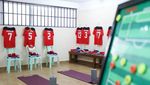 Foto: Kursi Plastik di Ruang Ganti Timnas Indonesia di SEA Games 2023