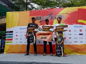 TNI Asal Bone Lari 200 Km Selama 24 Jam Tanpa Tidur Pecahkan Rekor Nasional TNI Asal Bone Lari 200 Km Selama 24 Jam Tanpa Tidur Pecahkan Rekor Nasional