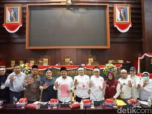 DPRD Jatim Terima dan Serap Aspirasi Nakes Soal RUU Kesehatan DPRD Jatim Terima dan Serap Aspirasi Nakes Soal RUU Kesehatan