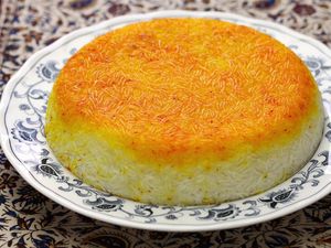 20 Hidangan Nasi Terbaik di Dunia, Ada Nasi Goreng hingga Onigiri!