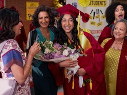 Semua Hal tentang Never Have I Ever Season 4, Tayang di Netflix Bulan Depan!