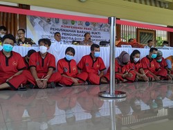 23 Bandar dan Kurir Narkoba Ditangkap, Barbuk 1,6 Kilogram Sabu