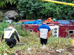 Bus Masuk Jurang Guci Tegal, Polisi Usut Kemungkinan Kelalaian