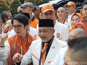PKS Longmarch ke KPU, Jadi Parpol Pertama Daftarkan Caleg 2024