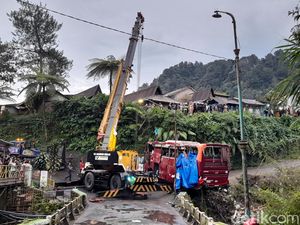 Soal Bus Masuk Jurang di Guci, Ketua IPOMI: Harus Ada Saksi dari Lokasi Kejadian Soal Bus Masuk Jurang di Guci, Ketua IPOMI: Harus Ada Saksi dari Lokasi Kejadian