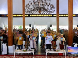 Penyair-Sastrawan Banyuwangi Luncurkan Buku Sulur Kembang Sritanjung