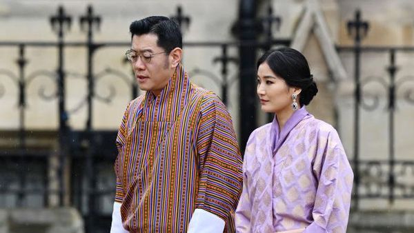 7 Gaya Ratu Bhutan yang Jarang Tampil Kini Memesona di Penobatan Raja Charles