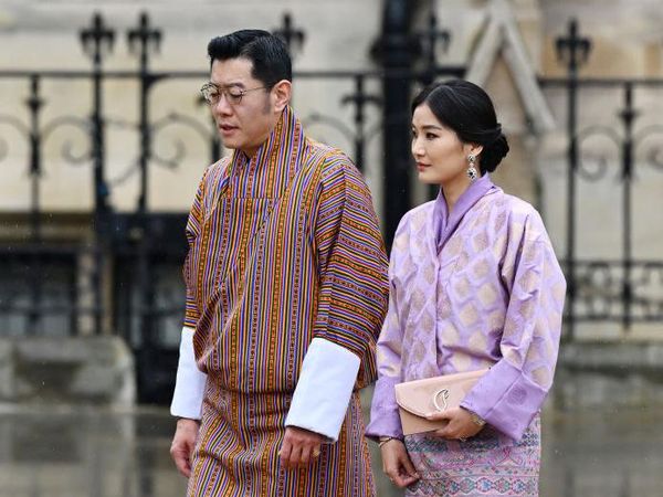 7 Gaya Ratu Bhutan yang Jarang Tampil Kini Memesona di Penobatan Raja Charles