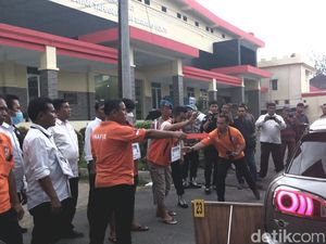 Usai Penganiayaan, Achiruddin Damaikan-Beri Rp 1 Juta ke Ken Admiral Usai Penganiayaan, Achiruddin Damaikan-Beri Rp 1 Juta ke Ken Admiral