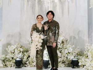 5 Momen Kebersamaan Rizky Febian-Mahalini, dari Teman Duet Kini Tunangan! 5 Momen Kebersamaan Rizky Febian-Mahalini, dari Teman Duet Kini Tunangan!