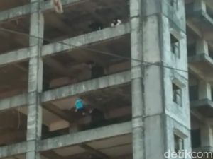 Heboh Pria Jatuh dari Lantai 7 Gedung Kosong di Batam, Ini Faktanya