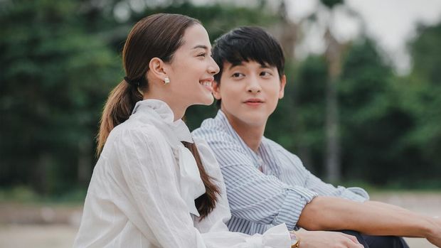7 Drama Thailand yang Viral, Terbaru You Touched My Heart
