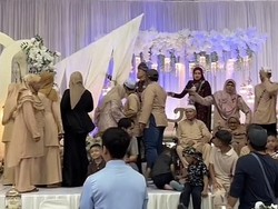 Viral Dekorasi Pelaminan Rusak Gara-gara Anak Kecil Berlarian di Pernikahan