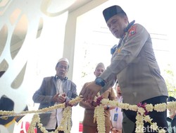 Resmikan Masjid di Pacitan, Wakapolda Jatim Ajak Anggota Tingkatkan Pelayanan