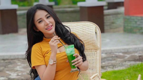 5 Potret Caca Aqeela Malas Bahas Pasangan