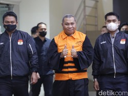 Jadi Tersangka, Stefanus Roy Pengacara Lukas Enembe Ditahan KPK