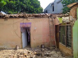 Dua Rumah di Bogor Selatan Ambruk, Penghuni Mengungsi