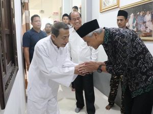 Sowan ke Habib Luthfi, Ganjar: Beliau Cerita Tugas Baru di Wantimpres