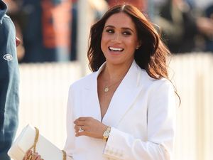 Terungkap Raja Charles Tak Ingin Meghan Markle Hadir saat Ratu Elizabeth Wafat Terungkap Raja Charles Tak Ingin Meghan Markle Hadir saat Ratu Elizabeth Wafat