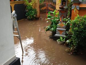 Hujan Deras, Tujuh Rumah Terendam Banjir