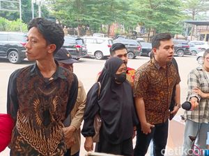 Ibunda Harap Keadilan bagi Korban Tewas Kecelakaan Anak Ira Riswana Ibunda Harap Keadilan bagi Korban Tewas Kecelakaan Anak Ira Riswana