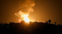 Israel Bombardir Gaza, 12 Orang Tewas