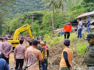 Jawaban Menohok Muslimin Bando soal Jalan Enrekang-Toraja Ambles