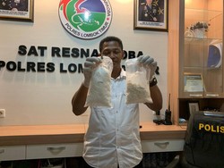 2 Nelayan Temukan 1 Kilogram Kokain, Mengambang Tengah Laut
