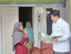 Sebar Sertifikat Tanah, Menteri ATR: Nggak Boleh buat Sepeda Motor