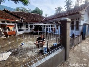 Dor..! Suara Letusan Pistol Gegerkan Warga di Sukabumi Dor..! Suara Letusan Pistol Gegerkan Warga di Sukabumi