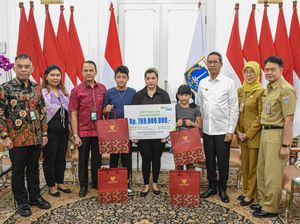 Heru Budi Beri Santunan Rp 769 Juta kepada Keluarga David Jacobs Heru Budi Beri Santunan Rp 769 Juta kepada Keluarga David Jacobs