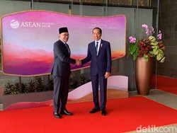 Bertemu PM Malaysia, Jokowi Ingatkan soal Perlindungan Pekerja Migran