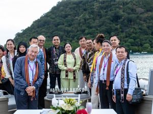 Puan Ajak Pimpinan Parlemen ASEAN Naik Kapal Pinisi Keliling Labuan Bajo