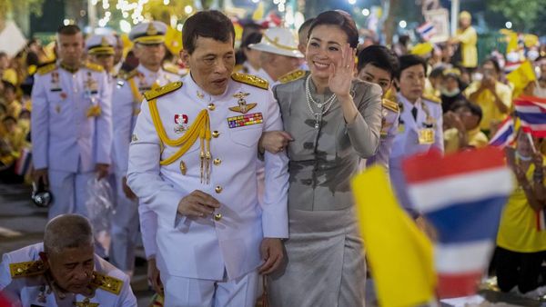 Adu Gaya Istri Sah dan Selir Raja Thailand, Siapa Paling Elegan?