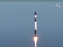 NASA Luncurkan Satelit Baru untuk Monitor Badai Tropikal