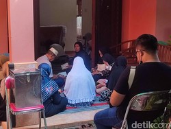 Suasana Rumah Duka Teknisi Tewas Terjepit Lift Gedung Pemprov Jateng