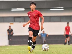 PSIS Semarang Boyong Pemain Muda Tri Setiawan Perkuat Lini Tengah