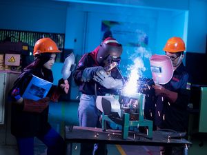 Lewat CoE UMM, Anak Muda Pasti Lulus Tepat Waktu dan Bekerja