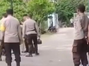 Aksi Oknum Polisi Jayapura Pukul Siswa Rayakan Kelulusan-Kapolres Minta Maaf