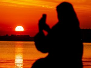 Ternyata! Ini Warna Asli dari Matahari