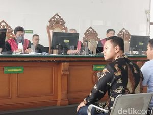 Jabar Hari Ini: Sunjaya Terima Duit Sekarung dari Pengusaha Jabar Hari Ini: Sunjaya Terima Duit Sekarung dari Pengusaha