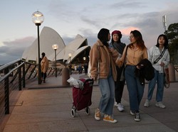 Biaya Pembuatan Visa Australia Makin Mahal, Waktu Kerja Pelajar Internasional Dibatasi