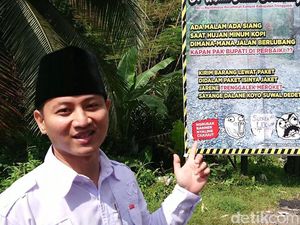 Balasan Pantun dari Bupati Trenggalek untuk Warga yang Protes Jalan Rusak Balasan Pantun dari Bupati Trenggalek untuk Warga yang Protes Jalan Rusak